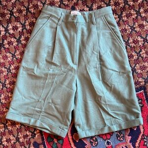 United Colors Of Benetton Green Women's Bermudas Shorts
